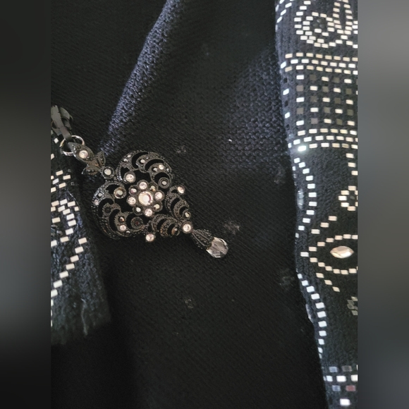 St John Black & Silver Jacket & Shirt Set - Picture 3 of 9